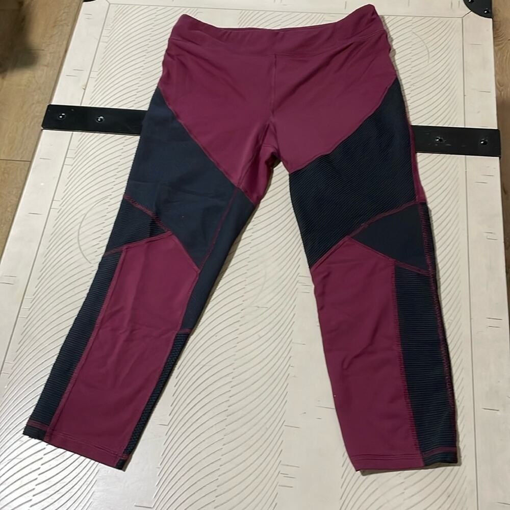 Power Move Champion Cropped Leggings for Fitness & Flexibility